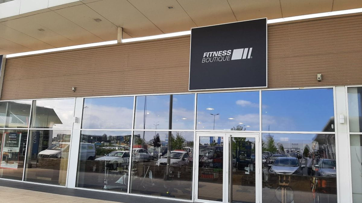 Magasin Franchisé FitnessBoutique Saint Brieuc vue de la devanture du magasin